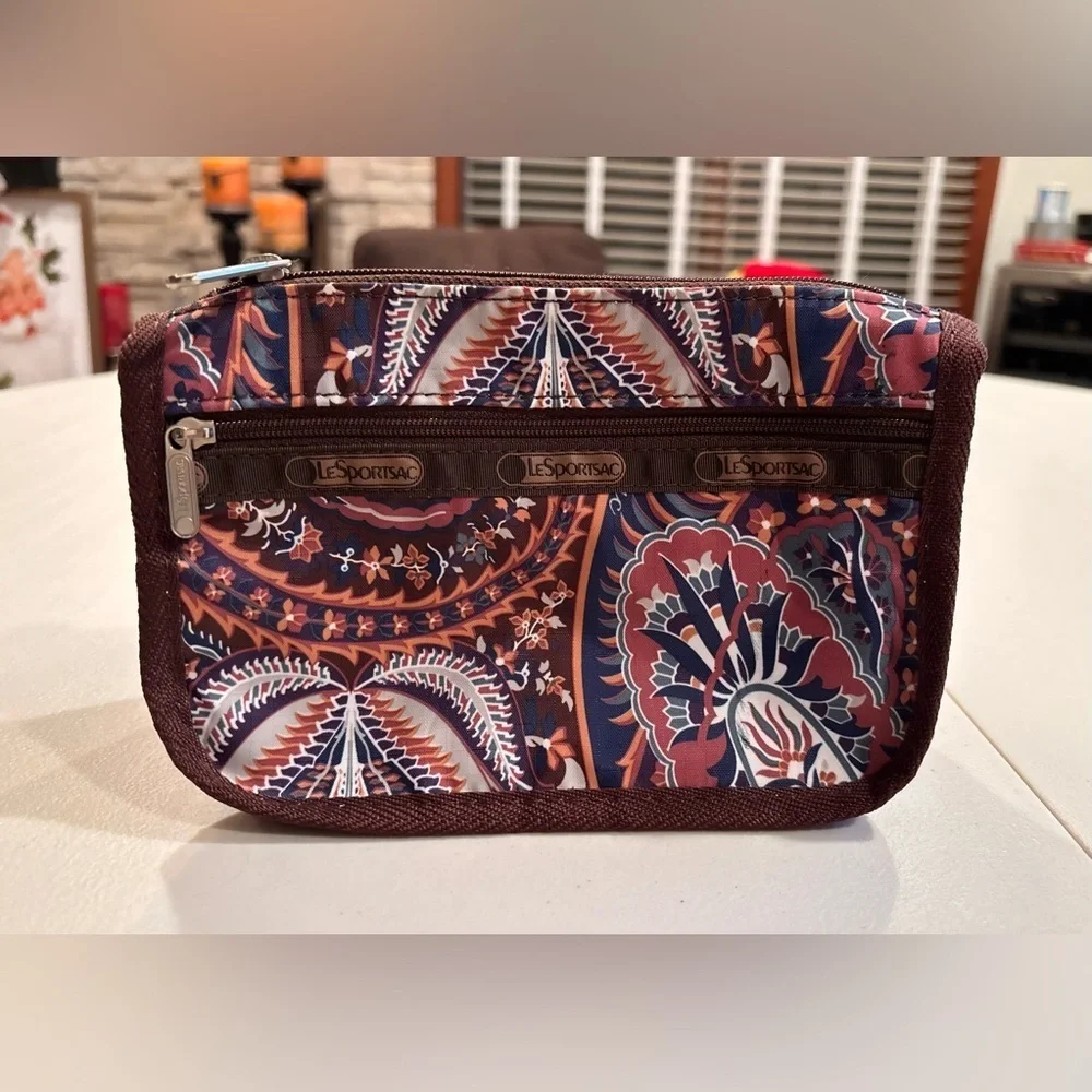 LeSportsac | Fantazmic Floral Brown paisley print zippered pouch, bag.